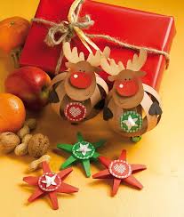 Susse Weihnachtsdeko Easy Selbstgemacht So Genannte Paper Balls Sind Figuren Aus Papierstreifen Ba Basteln Weihnachten Rentier Weihnachten Weihnachtsbasteln