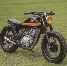 Love The Simplicity Balance And Classic Colors On This Honda Tmx150 From Revoltcycles Great Shot T Cafe Racer Bikes Cafe Racer Motorcycle Cafe Racer Honda