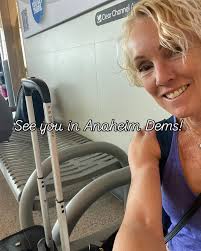 Shelley Frost, author