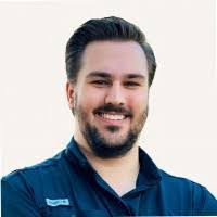 Lauren Mccurdy's Instagram, Twitter & Facebook