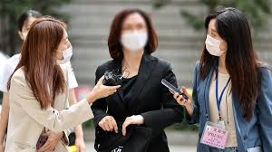 김성훈 변호사* 아래 텍스트는 실제 방송 내용과 차이가 있을 수 있으니 보다 정확한 내용은 방송으로. 1ë…„ë§Œì— ì •ê²½ì‹¬ ìž¬íŒ ë§ˆë¬´ë¦¬ êµ¬í˜•ëŸ‰ ì£¼ëª© ì—°í•©ë‰´ìŠ¤