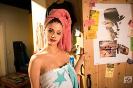 Do you already know ′′ home one day ′′ by @83573622124:274:baum from crazy for fixi? Bild Von Verruckt Nach Fixi Bild 5 Auf 32 Filmstarts De