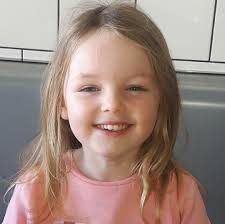 Dad told to plan daughter's funeral as 'this Christmas could be her last'  Full story: https://tinyurl.com/2pnpdxdt