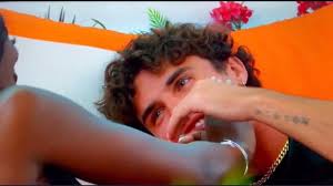 felt like sharing 😆👏🏽 aries fairy) @sopapiaaa We should should be able  to go to the bar and drink to watch love island like men do with sports