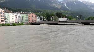 Der mittlere abfluss beträgt 135 m³/s, sie entwässert den überwiegenden teil des salzkammerguts. Hochwasser Zivilschutzalarm In Schwaz Ausgelost Kurier At