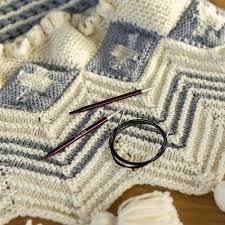 Shop our yarn or download a free pattern. Knitting Pattern Dream Blanket 4 0 Kal Yarnplaza Com