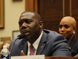 Ayanna Pressley's Husband Spent 10 Years in Prison. Now He and Pressley Are  Fighting for Re-Entry Reform