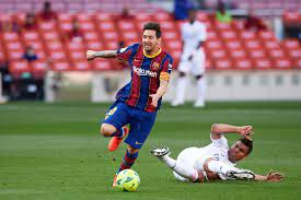 Latest barcelona news from goal.com, including transfer updates, rumours, results, scores and player interviews. El Clasico Fc Barcelona Versus Real Madrid Preview Team News And Lineup