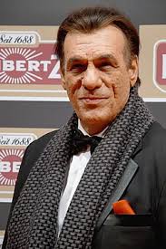 Category:Robert Davi