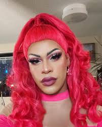 Once again, Dressed up, With nowhere to go. 🤪🤪✌🏽 . . . #drag #redwigs  #broadway #bluejeans #gay #dragqueen #newyorkdrag