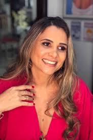 Após vencer Maiara e Maraisa, dona de 'A patroa' sofre ameaças e perde  contratos: 'Covardia'