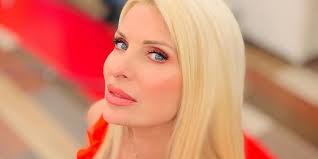 We did not find results for: H Nea Fwto Ths Elenhs Menegakh Me Magio Sthn Andro Eikones Zwh Iefimerida Gr