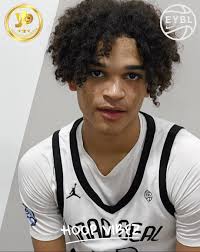 Scottie Adkinson from Marion Illinois , putting his city