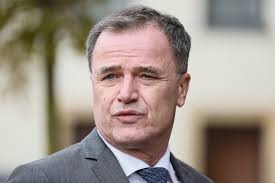 Le bourgmestre Benoît Lutgen au conseil communal de Bastogne: Non, les  finances communales ne sont pas dans le rouge"