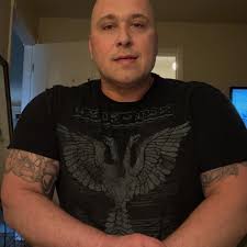 The road to 315 continues. Right now 275 1 rep max. Here's 245 for 3 reps.