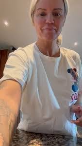 Kimberly Donegan's Instagram, Twitter & Facebook