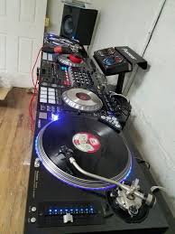 Sick Setup Dj Setup Dj Equipment Dj Room