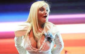 Jun 20, 2021 · gladys, la bomba tucumana fue sobreseída en la causa que le inició morena rial. Del Bailando A La Linea 11 El Cambio De Vida Del Ex Novio De La Bomba Tucumana La 100