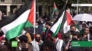 .des centaines de manifestants se sont rassemblés place de la république à paris pour exprimer leur solidarité avec le peuple palestinien dans le contexte d'escalade du conflit entre israël et la palestine. Jzhvr8wpqjvmdm