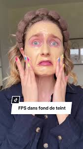 Répondre à @s.roberge Oui, c'est beaucoup ahaha 🙃 #maquillage #colle...