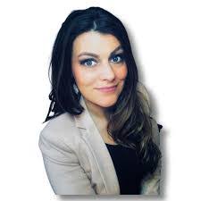 Jeanette Mcnamee's Instagram, Twitter & Facebook