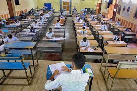 Delhi university is known for its high standards of teaching and research. Delhi University Holds Webinar To Answer Questions Related To College Admissions Education News India Tv