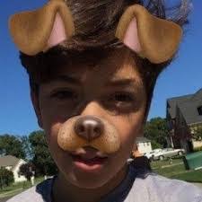 Isabella Tracy's Instagram, Twitter & Facebook