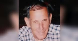 Warren Sargent's Instagram, Twitter & Facebook