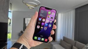 iPhone 16e entra em oferta e fica 38% mais barato nesta quinta (24)