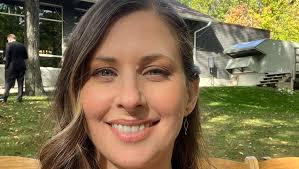 Fundraiser for Eva Williamson by Simon Alexander : Healing Eva: A Call for  Hope and Help