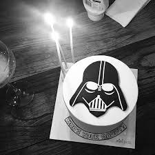 Darth Vader Cake By Mimipasta Star Wars Cake Darth Vader Cake Starwars Cake Ideas