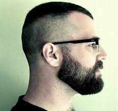 Nice Fading Hair With Medium Dark Brown Beard And Glasses Beard No Mustache Haircuts For Men Beard Hairstyle