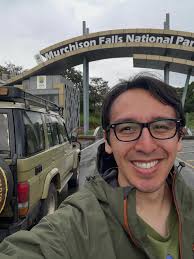 Our monthly resident spotlight for December features R4 and future Neuro  fellow, Luis Fandiño! Luis, what brought you to the U of Utah? “Utah  checked all the boxes for me—top tier training,