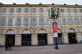 Via 20 settembre, 44 torino 10121. Torino Biraghi Apre Lo Store Dei Biraghini Li Dove C Era Paissa Dal 1884