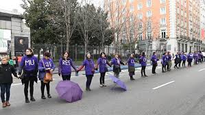 El primer día de la mujer se celebró un año después, el 19 de marzo de 1911, en alemania, austria, dinamarca y suiza. Donde Se Pueden Comprar Camisetas Feministas Para Las Manifestaciones Del 8 De Marzo