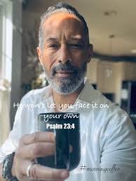 Elvira Bray's Instagram, Twitter & Facebook