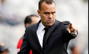 Rafael dudamel fue cesado del cargo de entrenador del atlético mineiro después de caer eliminado en la copa sudamericana y la copa de brasil. Rafael Dudamel Renuncia A Su Cargo Como Entrenador De La Seleccion De Venezuela