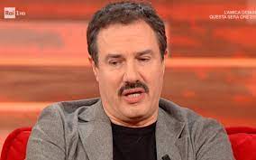 Giampiero ingrassia e' un attore e cantante italiano, figlio dell'attore ciccio in questa serie giampiero ingrassia interpreta antonio scibetta le vicende di un gruppo. Giampiero Ingrassia Il Dramma Della Moglie Come E Morta La Moglie Puglia24news It