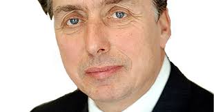 Brummer lobbar för fri pensionsflytt