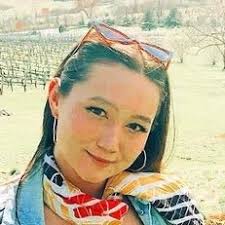 Eva Stump (@evajpetersen)