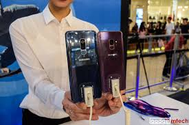 Besides, the phone also has ois image stabilization, supporting 4k video and 8 megapixel f1.7 selfie. Samsung Galaxy S9 And S9 Now Available In Malaysia Gadgetmtech