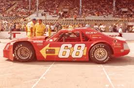 Nascar driver ken schrader was ranked 19th in 2001 with how many points? Ken Schrader Usac Mustang Racing Car Model Classic Racing Cars Stock Car Racing