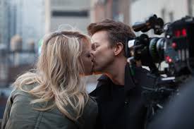 Birdman Or The Unexpected Virtue Of Ignorance 2014 Birdman Or The Unexpected Virtue Of Ignorance 2014 Behind The Scenes Birdman Emma Stone Hollywood Actor