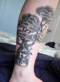 Totoro Love The Addition Of The Tree Another Thing To Add Tattoo Ideas Totoro My Neighbor Totoro Tattoos