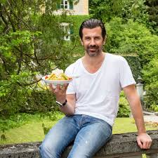 Gault Millau Koch Andreas Caminada Rezept Fur Couscous Salat Andreas Caminada Couscous Salat Couscous