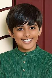 He stars in bunk'd on disney channel and 2018 will be a major year for karan as he breaks out of his disney roles. Ravi Ross Jessie Schauspieler Schauspieler