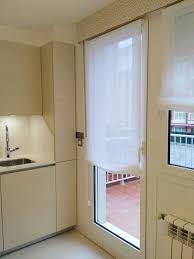Estores Tipo Paquetto En La Cocina Cortinas Para Puertas Cortinas De Cocina Modernas Cortinas Estores