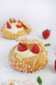 Choux A La Creme Vanille Et Fraises Choux A La Creme Patisserie De Choux Recettes Sucrees