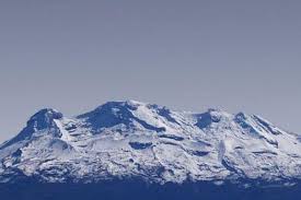 Leave the bustle of mexico city and breathe the fresh air from the iztaccíhuatl volcano, as you admire unbeatable views of popocatépetl and the mexico valley. Iztaccihuatl Volcano Excursions Mexico City Reviews Ellgeebe