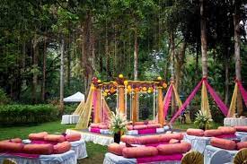 India S Best Wedding Planning Site Online Wedding Planner Wedding Decorations On A Budget Indian Wedding Decorations Desi Wedding Decor